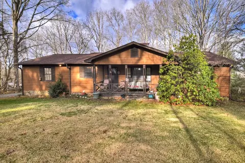 788 Lake Forest Dr, Blue Ridge, GA 30513
