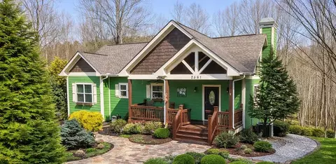 2561 Dune Rd, Hiawassee, GA 30546