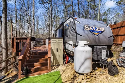 40 9th St, Ellijay, GA 30540