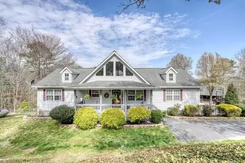 228 Brookhaven Dr, Blairsville, GA 30512
