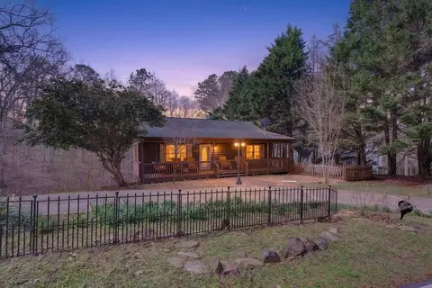 750 S Lemmon Ln, Ellijay, GA 30540