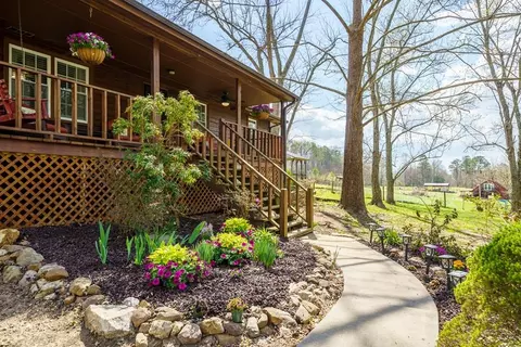1252 Old Gum Log Rd, Blairsville, GA 30512