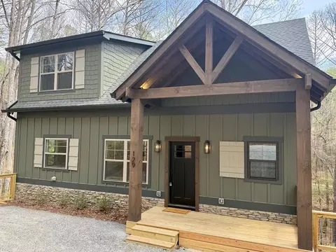 129 Monticello Dr, Ellijay, GA 30540