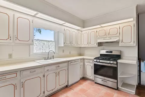 Kitchen - 134 E Second St, Blue Ridge, GA 30513 photo 1 of 3