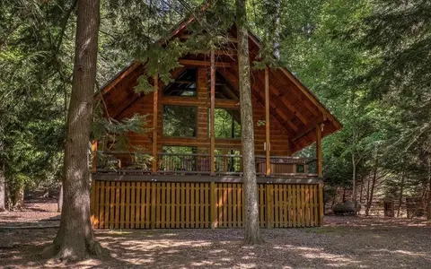 343 Muller Ln, Ellijay, GA 30540