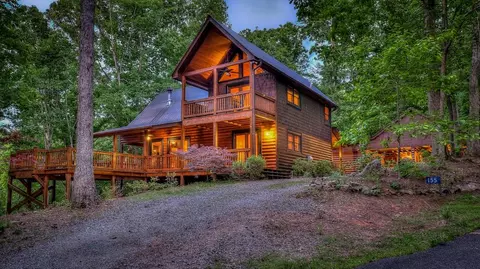 155 Shayla Dr, Blue Ridge, GA 30513
