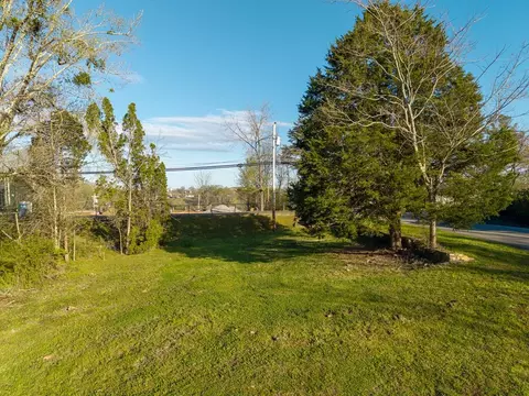 291 E Second St, Blue Ridge, GA 30513
