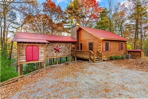22 N Candice Ct, Blue Ridge, GA 30513