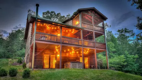 122 Sullivan Trl, Blairsville, GA 30512