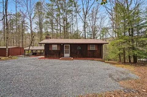 68 Hawk Ln, Ellijay, GA 30540