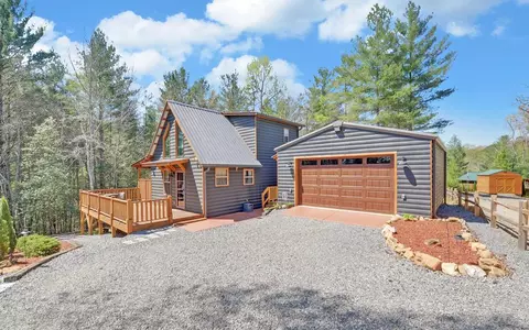 85 Travelers Trl, Murphy, NC 28906