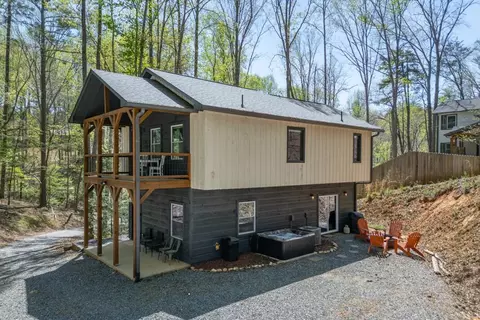 164 Echo Ln, Ellijay, GA 30540