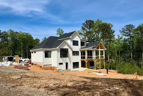 825 Oak Park Dr, Talking Rock, GA 30175