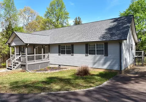 1171 Garrett Cir, Blairsville, GA 30512