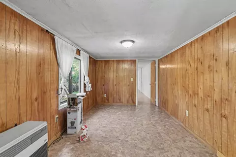 Entry Way - 20 Bates Creek Rd, Murphy, NC 28906 photo 1 of 4
