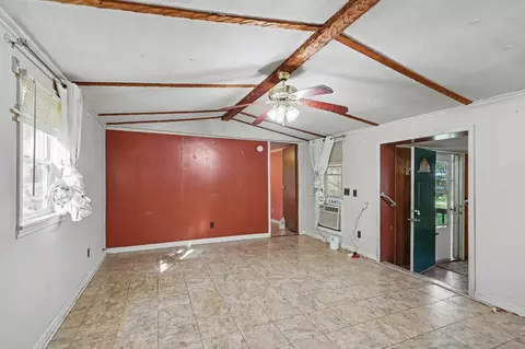 Living - 20 Bates Creek Rd, Murphy, NC 28906 photo 1 of 2