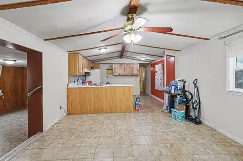 Entry Way - 20 Bates Creek Rd, Murphy, NC 28906 photo 3 of 4
