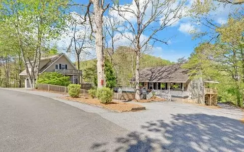 95 Windjammer Dr, Hiawassee, GA 30546