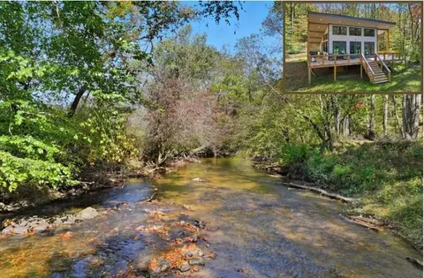 444 Weaver Rd, Ellijay, GA 30536