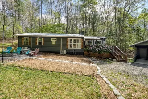 78 Hunter Dr, Blairsville, GA 30512