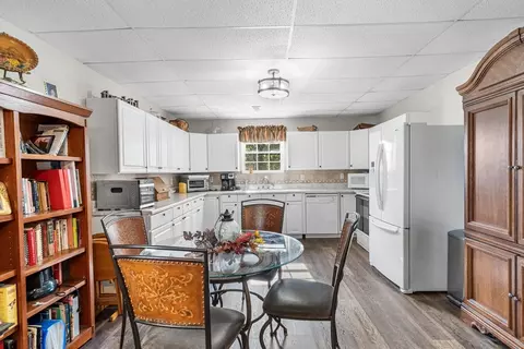 Kitchen - 619 Pounding Mill Loop, Hayesville, NC 28904 photo 5 of 7