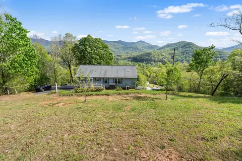 Exterior - 619 Pounding Mill Loop, Hayesville, NC 28904 photo 11 of 16