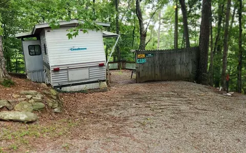 146 7th St, Ellijay, GA 30540