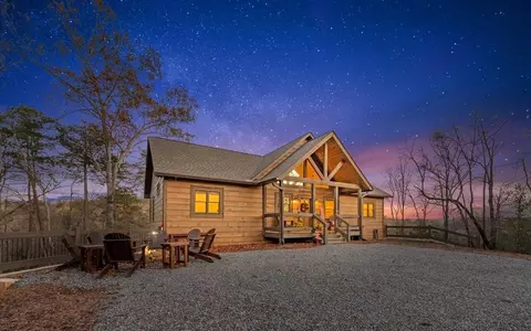 313 Muffle Ct, Ellijay, GA 30540