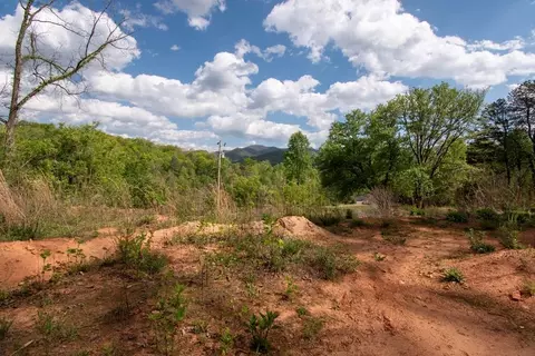 00 W Vineyard Rd, Hayesville, NC 28904