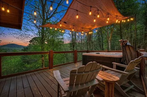 305 Kimbolton Dr, Morganton, GA 30560