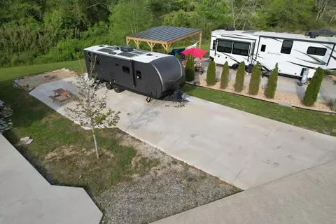 130 Mountain Meadows Dr, Morganton, GA 30560