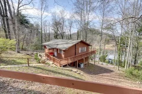 390 Bursey Rd, Hiawassee, GA 30546