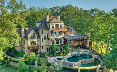 474 Stewart Camp Point Rd, Blue Ridge, GA 30513