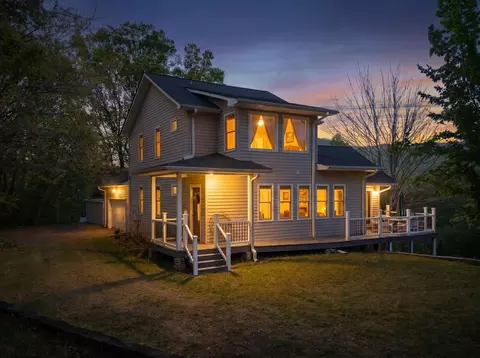 19 Bynum Penland Rd, Hayesville, NC 28904