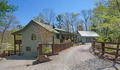 86 Armor Way N, Ellijay, GA 30540