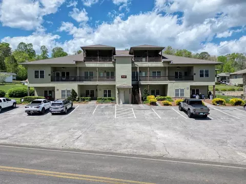 1647 Lakeview Dr # E, Young Harris, GA 30582