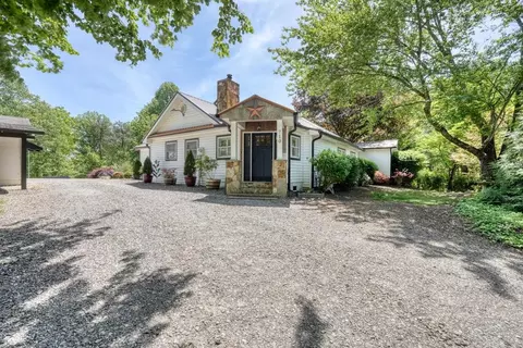 710 Town Mountain Rd, Hayesville, NC 28904