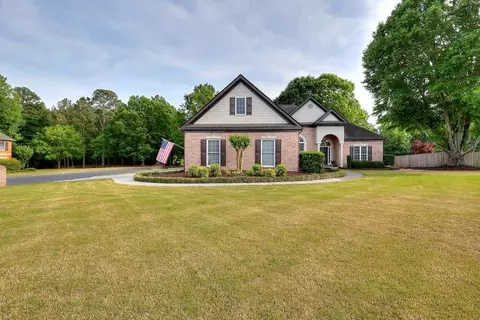 2385 Amberbrook Ln, Grayson, GA 30017