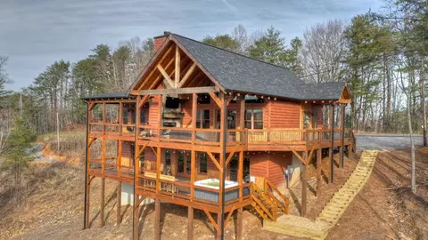 3804 Aska Rd, Blue Ridge, GA 30513