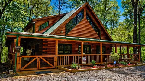 38 Sweetwater Trl, Epworth, GA 30541