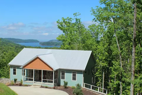 56 Carters View Ln, Ellijay, GA 30540