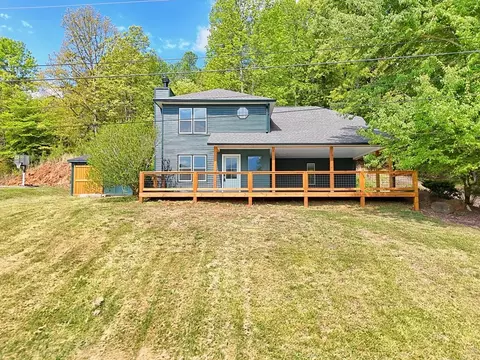 233 Bradshaw Rd, Hiawassee, GA 30546