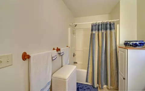 Bath - Undisclosed, Murphy, NC 28906 photo 4 of 4