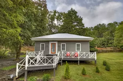 1029 Mineral Bluff Hwy, Mineral Bluff, GA 30559