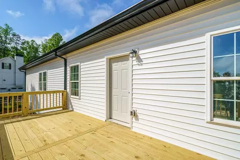 Exterior - 269 Firetower Rd, Jasper, GA 30143 photo 5 of 6