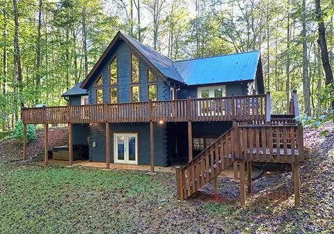 373 Scrougetown Rd, Ellijay, GA 30536