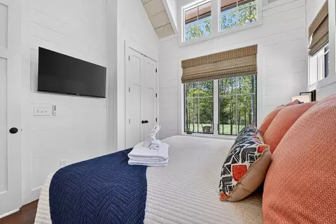 Bedroom - Hc15 Old Toccoa Loop, Mineral Bluff, GA 30559 photo 3 of 3