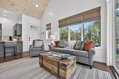 Living - Hc15 Old Toccoa Loop, Mineral Bluff, GA 30559 photo 3 of 4
