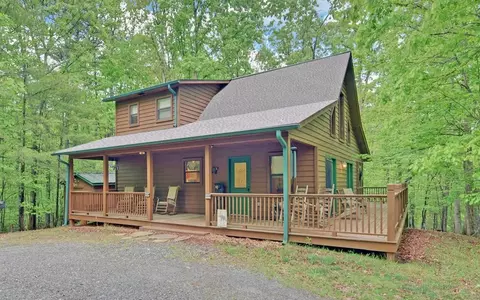 100 Carvers View Trl, Murphy, NC 28906