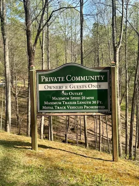 2 High Meadows Drive, Hayesville, NC 28904 photo 2